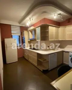 Mənzil Kirayə verilir