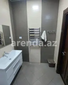 Mənzil Kirayə verilir