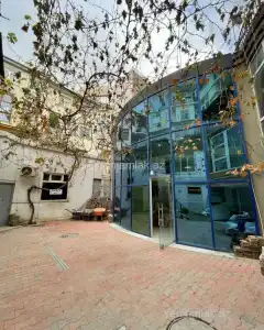 Digər Kommersiya Əmlakı Kirayə verilir