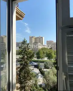 Mənzil Kirayə verilir