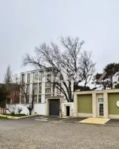 Digər Kommersiya Əmlakı Kirayə verilir