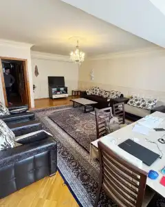 Mənzil Kirayə verilir