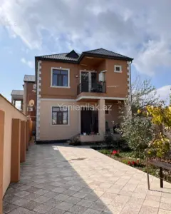 House with Garden, Villa For Sale