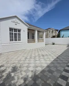 House with Garden, Villa For Sale