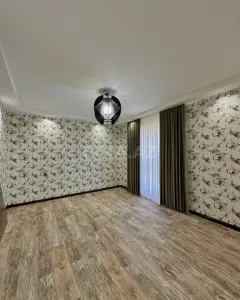 House with Garden, Villa For Sale