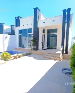 House with Garden, Villa For Sale