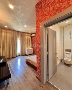 House with Garden, Villa For Sale