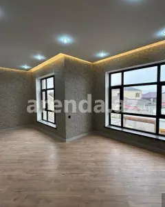 House with Garden, Villa For Sale