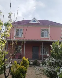 House with Garden, Villa For Rent